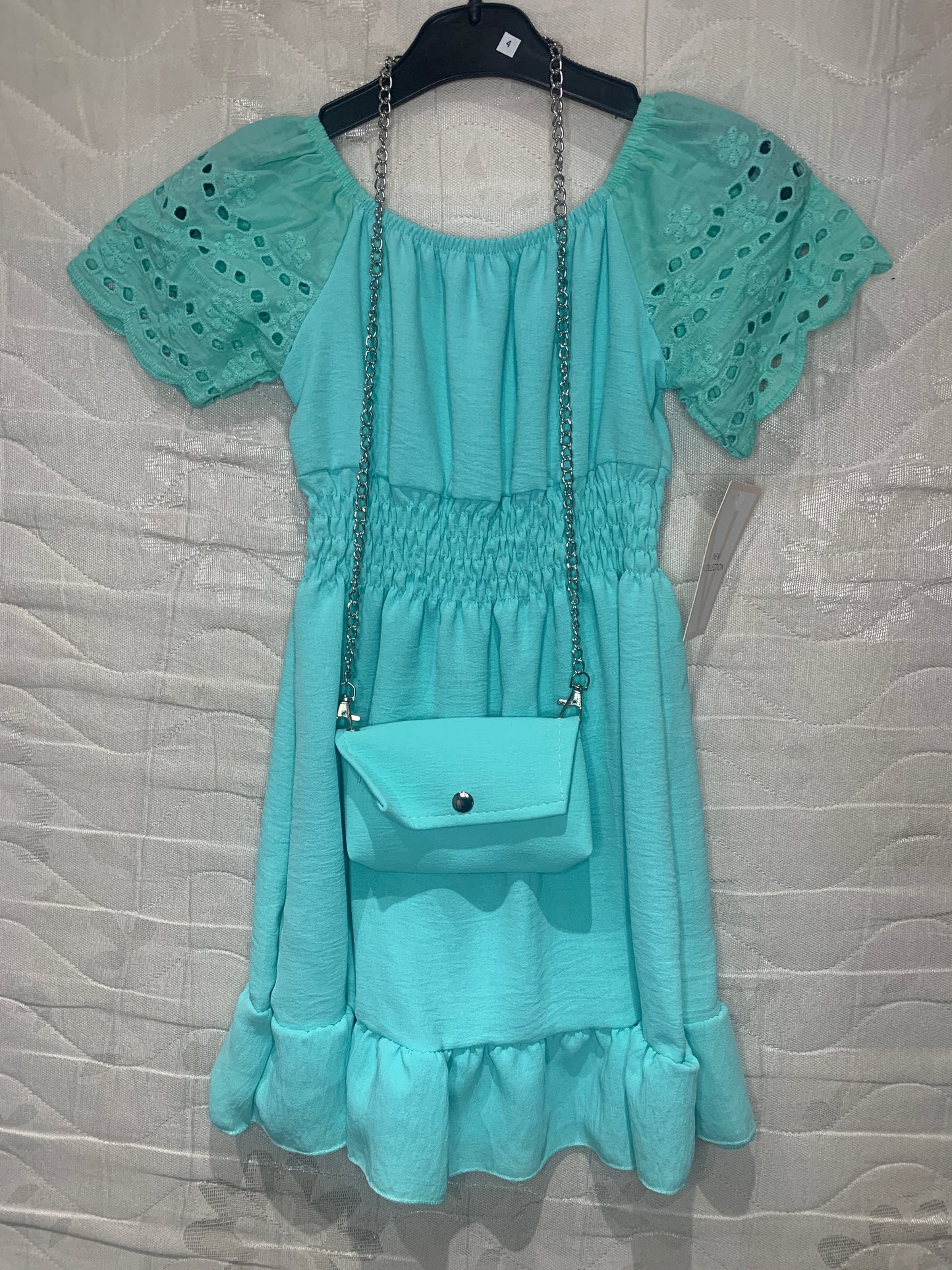 TrendLockerz Girls summer designed short sleeve dress with handbag