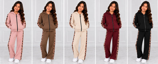 Girls tracksuit outfit hoody and joggers